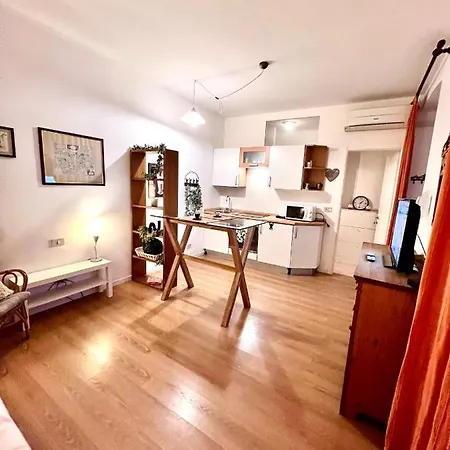 Apartament Bike With Parking