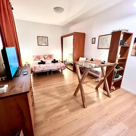 Bike With Parking Lägenhet *